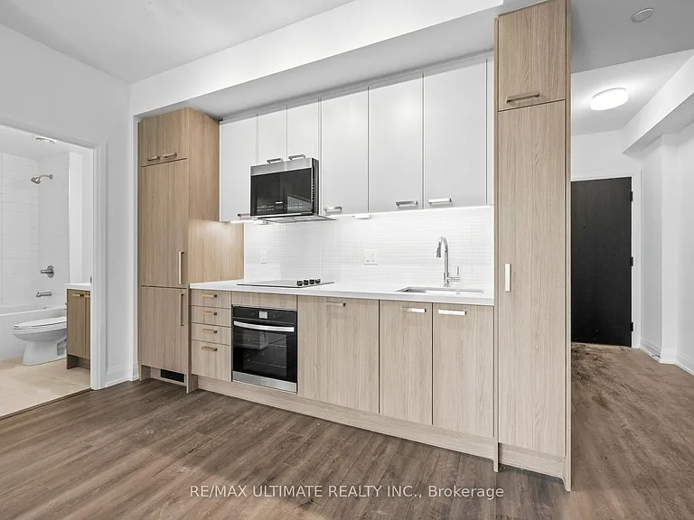 20 Soudan Ave #3411 — Photo 16