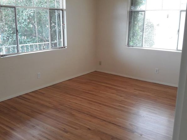 504 Princeton Dr SE APT 1