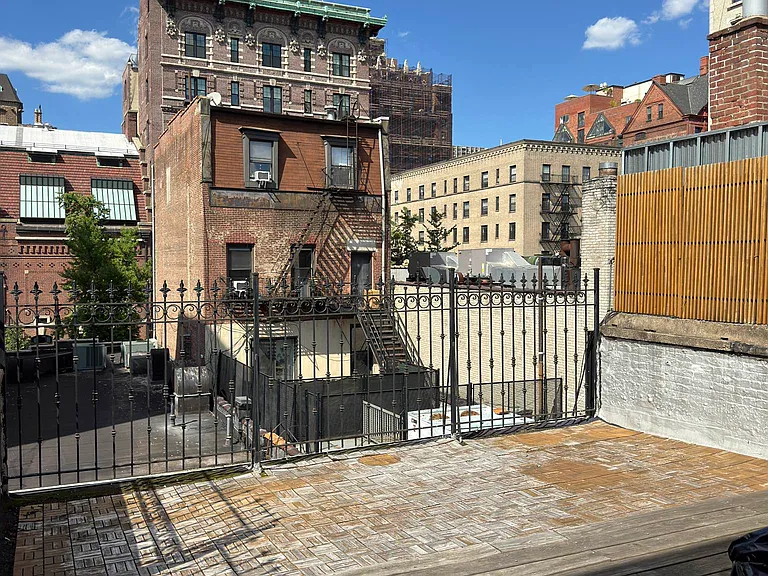 51 Remsen St #4R — Photo 13
