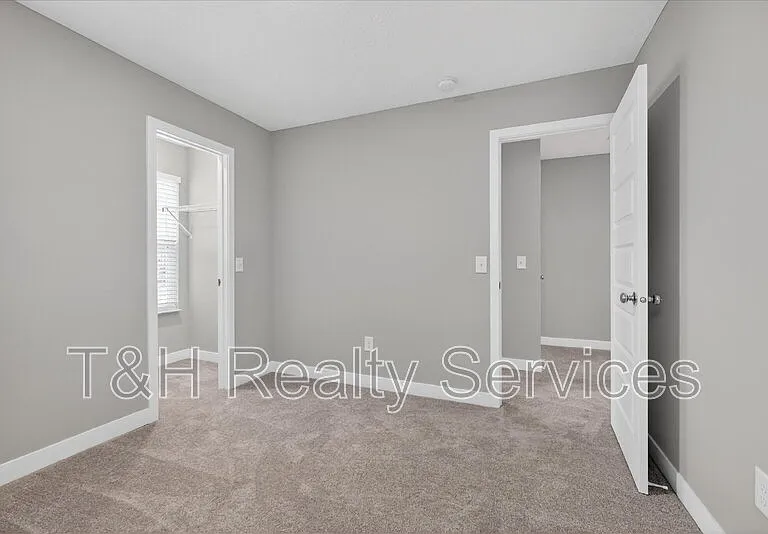 9586 Beckett St — Photo 35
