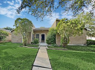 10027 Sageaspen Ln, Houston, TX 77089