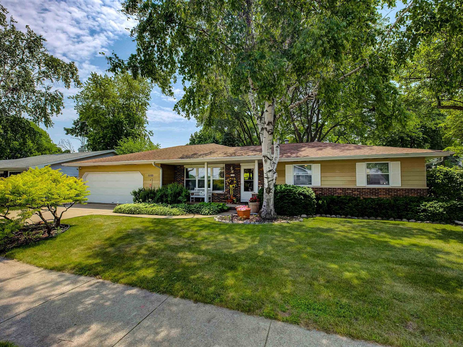 1155 W Linwood Ave, Oshkosh, WI 54901 MLS 50276741 Zillow