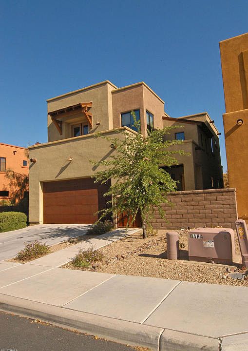 1st image of 9525 E Ventaso Cir #18
