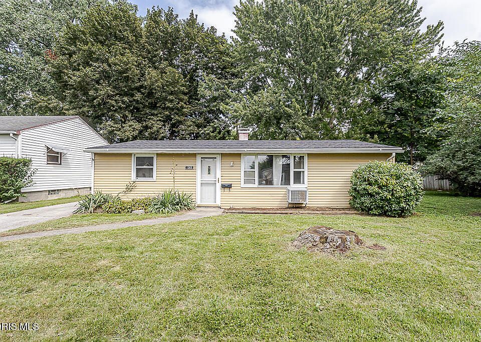 1st image of 1365 Almon Ave