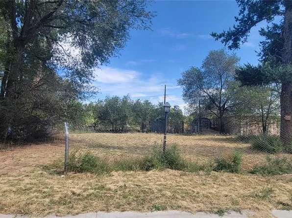 1311 Forest Rd, Colorado Springs, CO 80906
