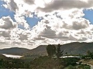 2450 Vista Lago Ter, Escondido, CA 92029
