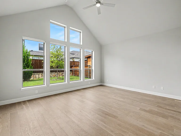 2200 Shady Hill Dr — Photo 9