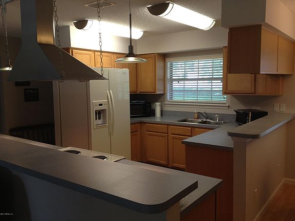 3rd image of 308 Highland Avenue