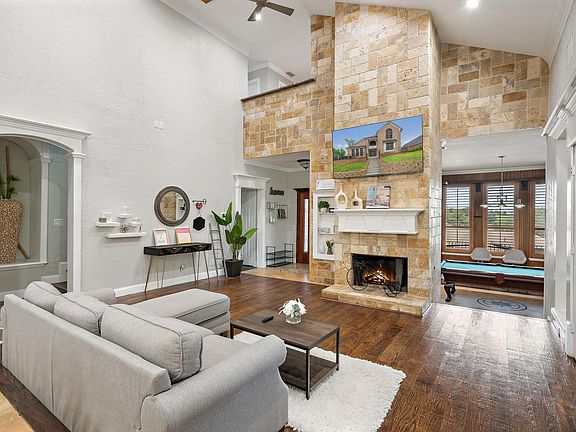 5th image of 2711 Spyglass Dr