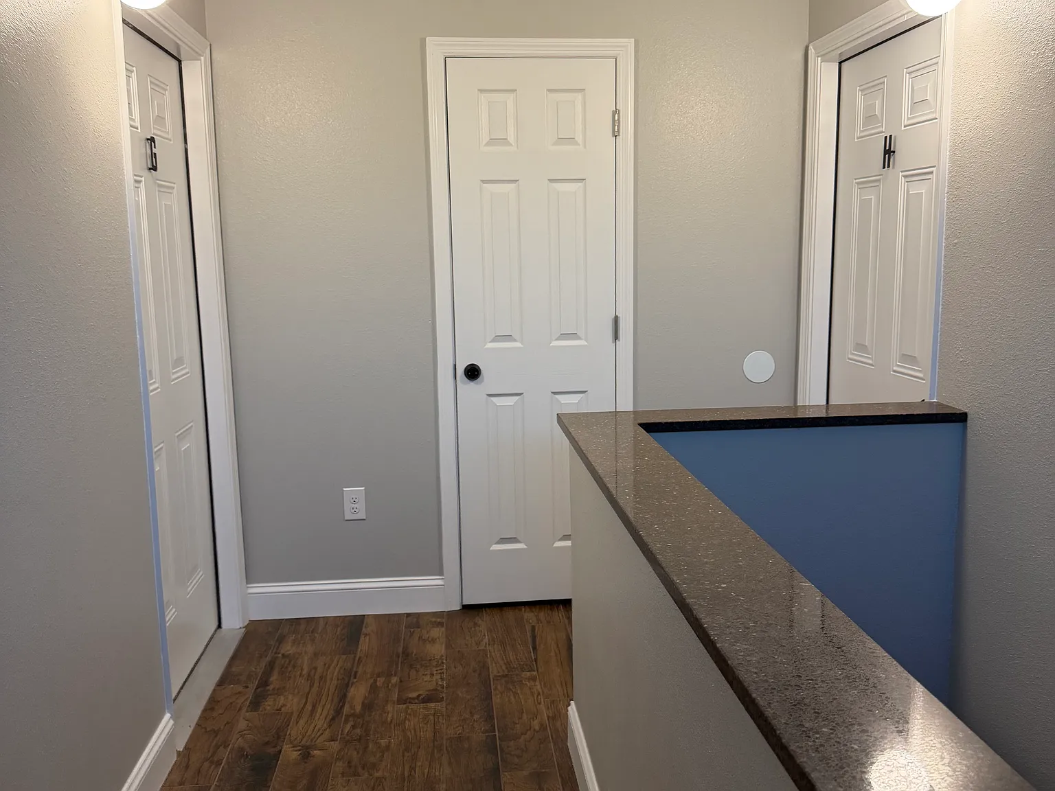 2 bed, 850 sqft, $1,000 — Photo 2