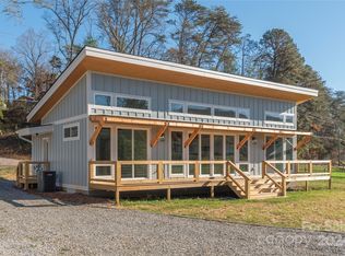 924 Riceville Rd, Asheville, NC 28805