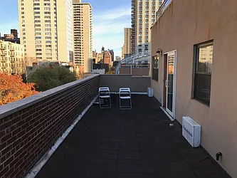 Rented by Easy Rental LLC