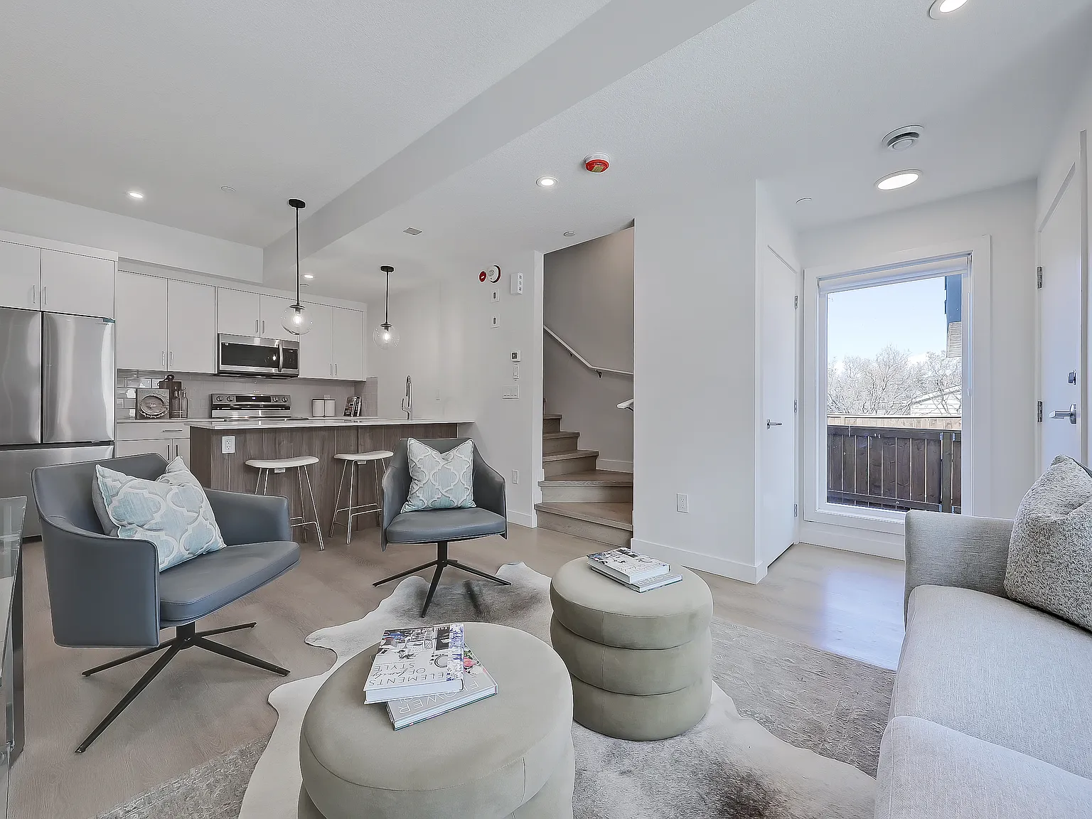 Bridgeland Avas — Photo 2