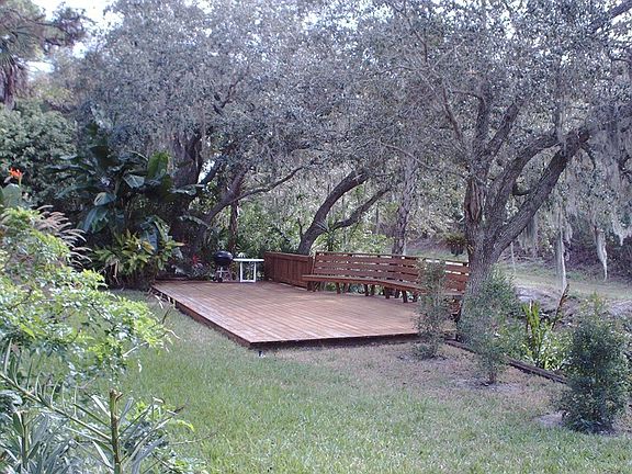 500sqft. Deck on Water