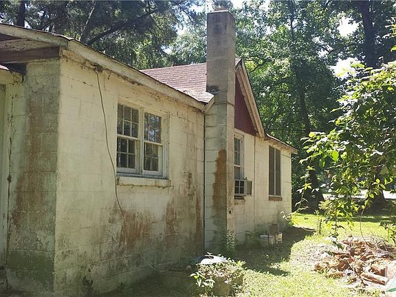 3rd image of 4930-A Pineland Dr