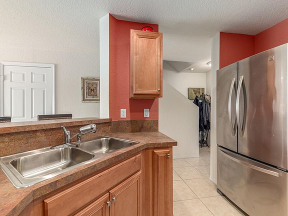 5th image of 2971 SE Lexington Lakes Drive #4