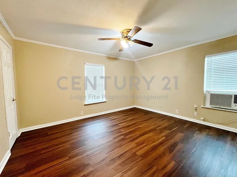 4236 Comanche St — Photo 15