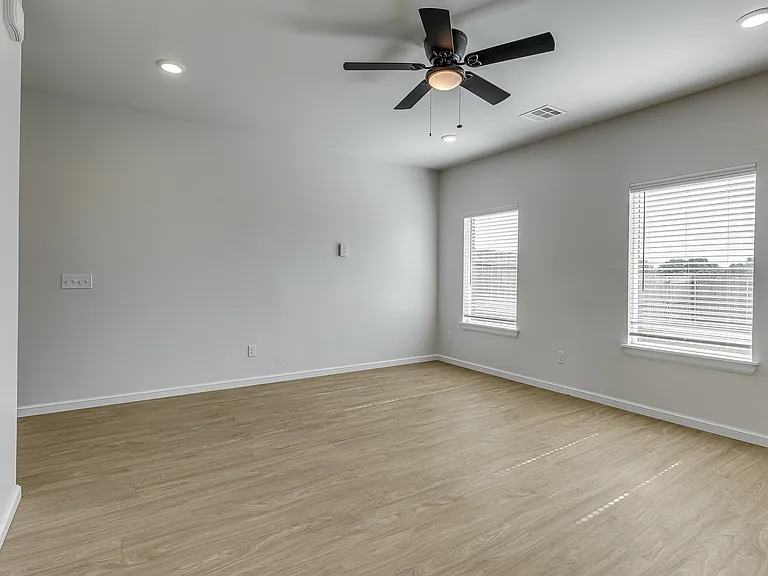 19600 Horseshoe Ave — Photo 12