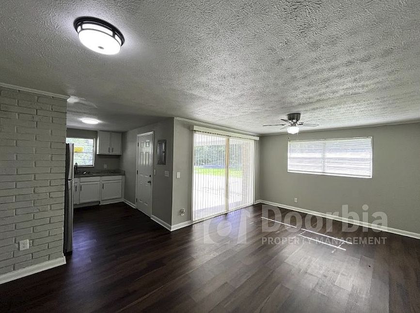 1st image of 6314 Fabian Dr
