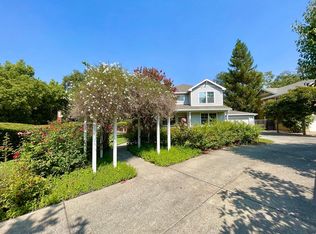 3 Lande Way, Yountville, CA