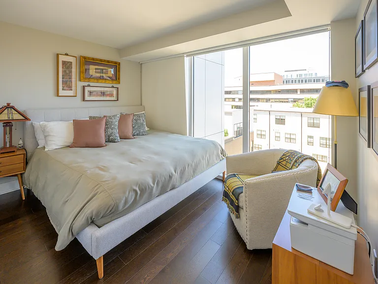 925 N Fairfax St #502 — Photo 11