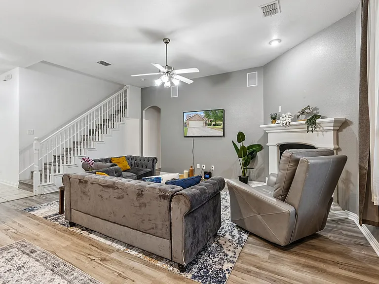 3028 Riverwood Ln — Photo 43