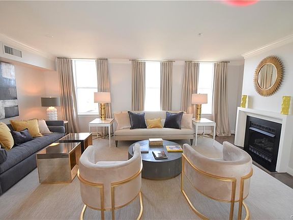 5th image of 413 Stuart Cir #U5-b