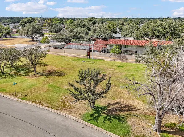 1506 Storey Ave, Midland, TX 79701
