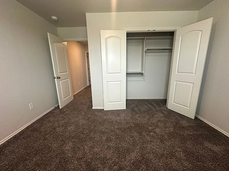 10814 NW 119th Pl — Photo 32