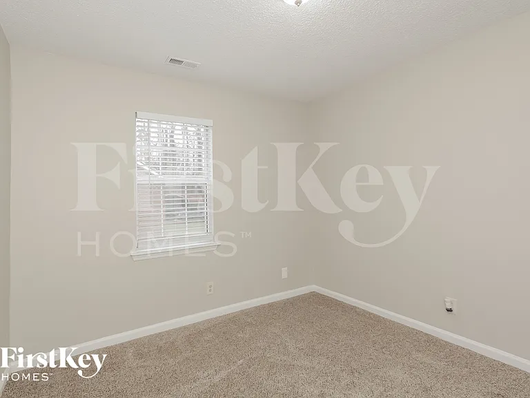 6202 Suntrace Way — Photo 11
