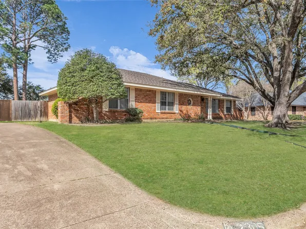 2309 King Richard Dr, Grand Prairie, TX 75050