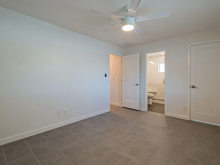 4639 N 12th Ave #3 — Photo 19