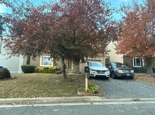 18208 Swan Stream Dr, Gaithersburg, MD 20877