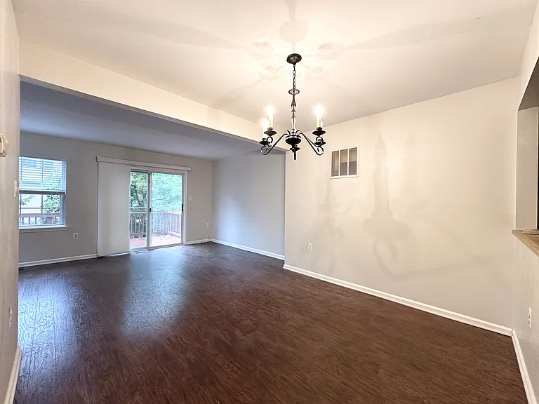 5700 Medallion Ct — Photo 11