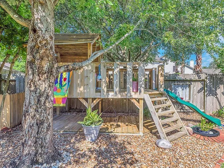 15615 Bending Birch Dr — Photo 22