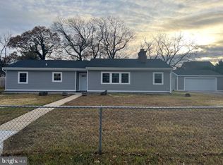 6401 Manor Circle Dr, Clinton, MD 20735