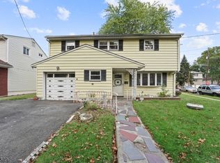 297 Egolf Dr, Rahway, NJ 07065