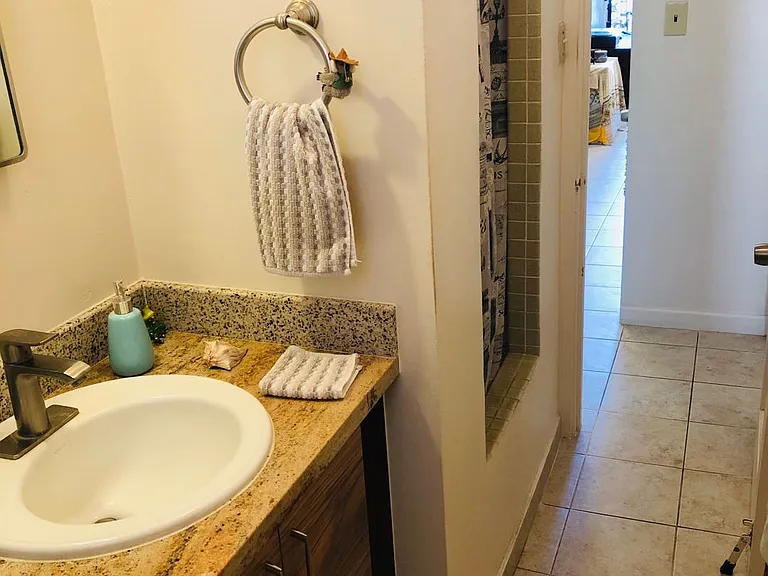 3145 Castle St #B — Photo 8
