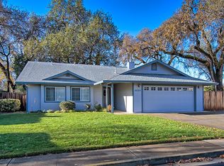 6834 Irving Rd, Redding, CA 96001