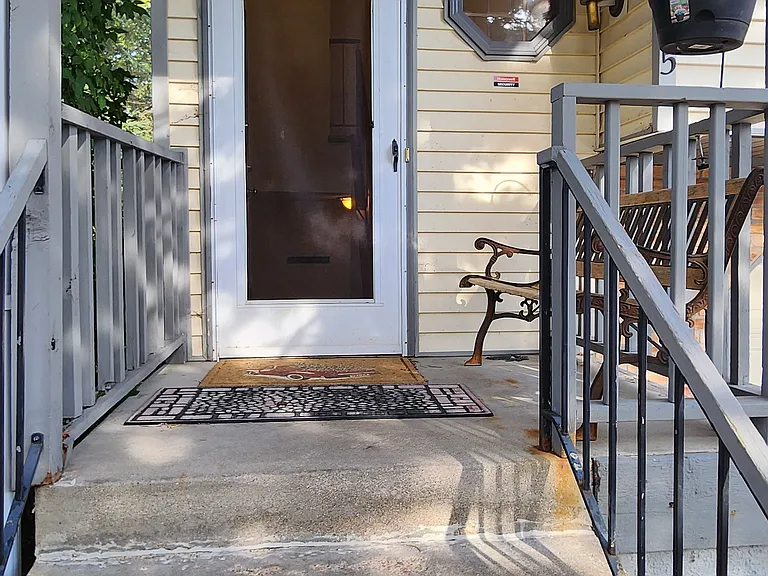 7225 Bren Ln — Photo 3