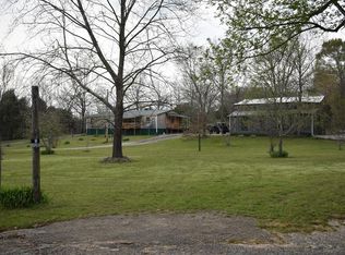 1445 Spring Hill Creek Rd, Paris, TN 38242