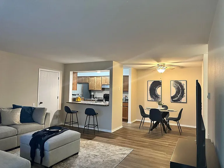 1st Month free with 13 month lease! Call the office for more details. — Photo 15