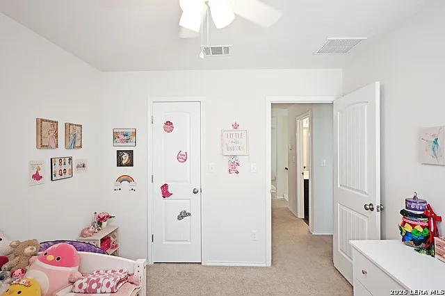 138 Buttercup Bnd — Photo 23