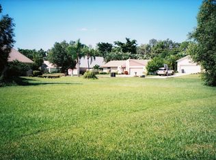 17553 Taylor Dr, Fort Myers, FL 33908