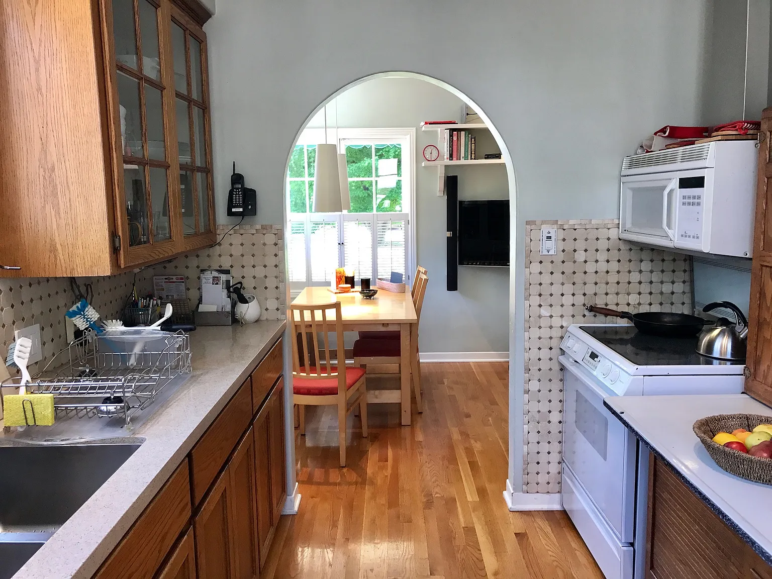 1843 McDaniel Ave — Photo 3