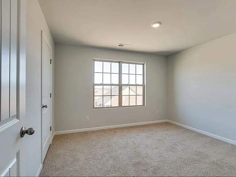9044 Copenhagen Dr — Photo 9