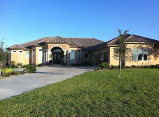 159 Fairway Rdg, Beeville, TX 78102