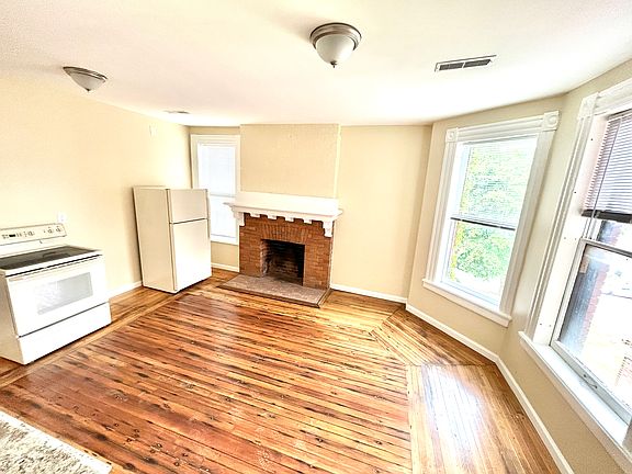 3rd image of 133 W Main St #3A