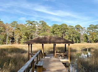 401 Crooked Creek Rd #401, Wilmington, NC 28409