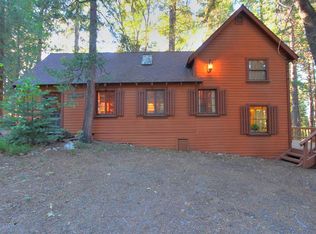 678 Crest Estates Dr, Lake Arrowhead, CA 92352